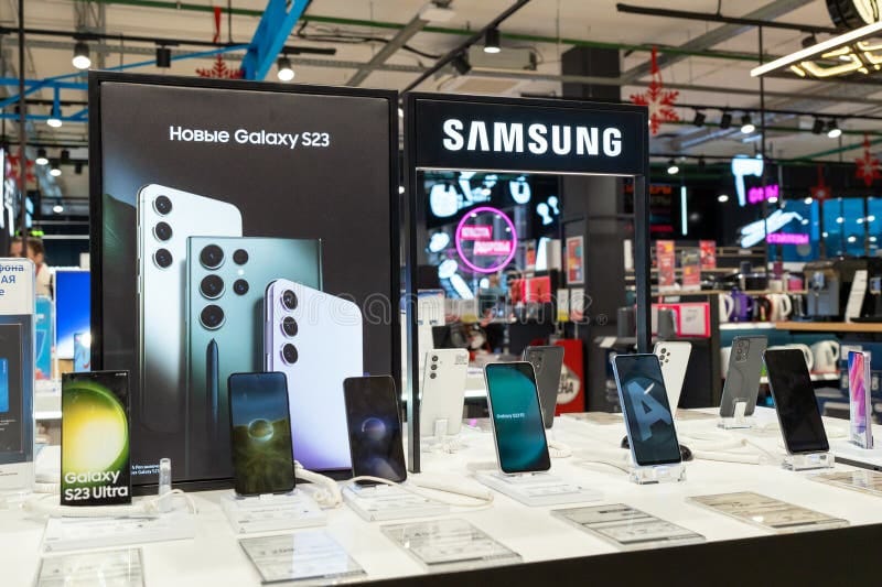 Samsung Showroom call now : 0505509237